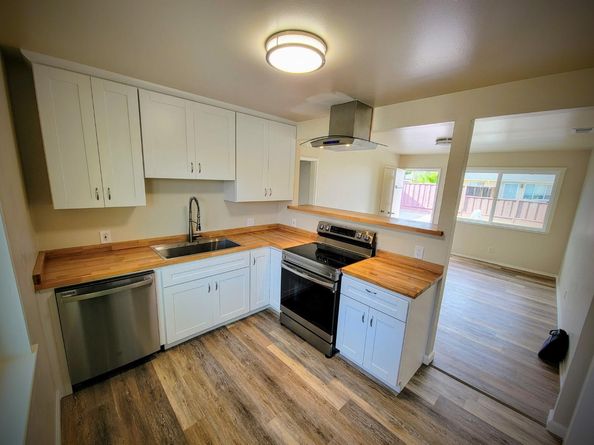 3516 Olsen Drive, San Jose CA 95117