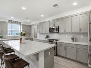 385 Line Street, Hayward CA 94544