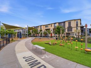 385 Line Street, Hayward CA 94544