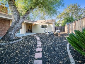 2620 Middlefield Road, Palo Alto CA 94306