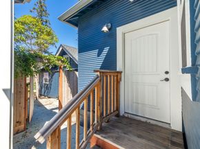 1124 Laurel Street, Santa Cruz CA 95060