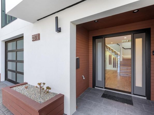 2271 40th Avenue, San Francisco CA 94116