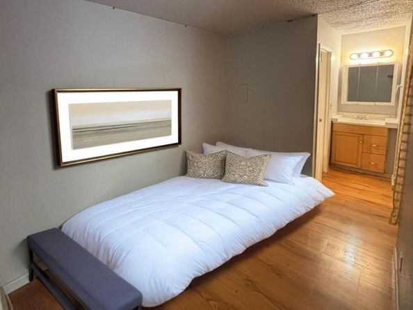 934 Kiely Boulevard B, Santa Clara CA 95051