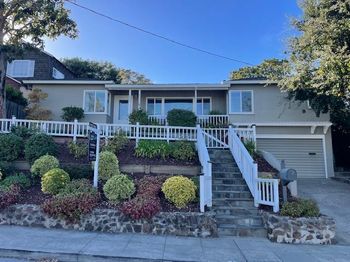 100 Garnet Avenue