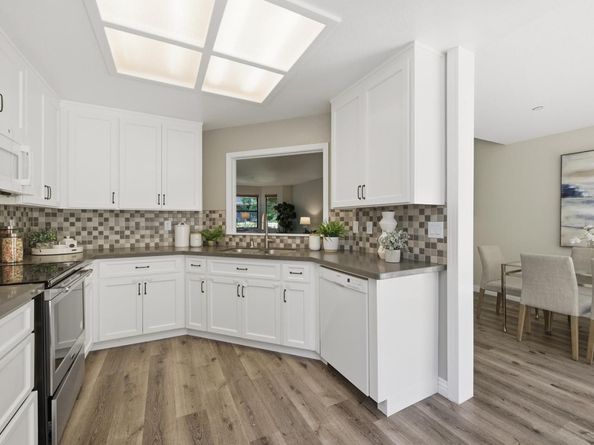 983 La Mesa Terrace C, Sunnyvale CA 94086