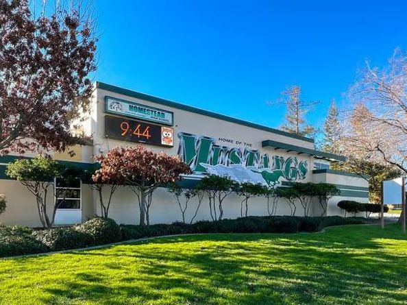 983 La Mesa Terrace C, Sunnyvale CA 94086