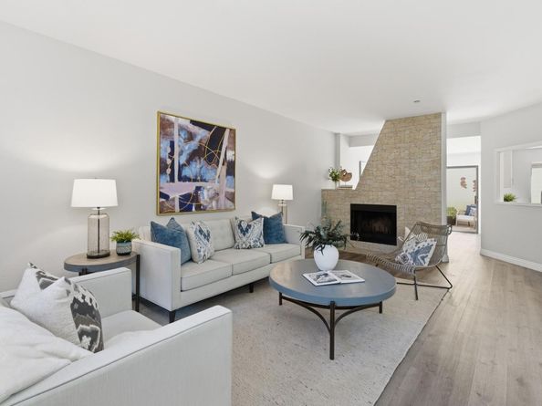 983 La Mesa Terrace C, Sunnyvale CA 94086