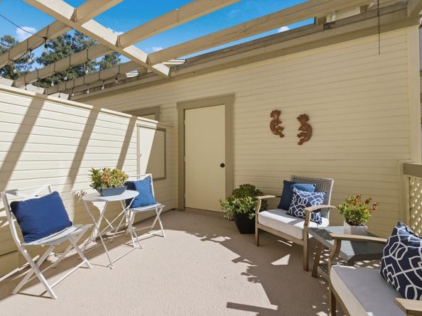 983 La Mesa Terrace C, Sunnyvale CA 94086