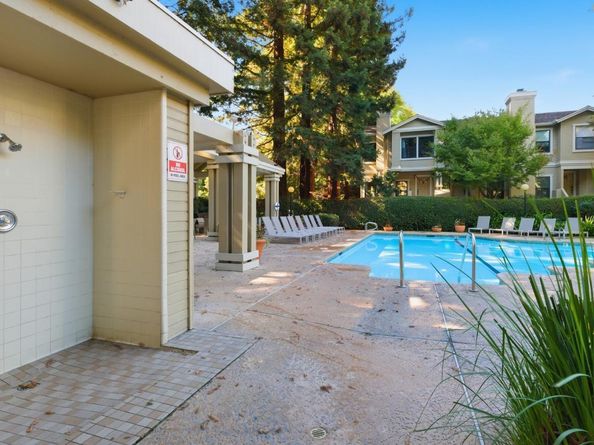 983 La Mesa Terrace C, Sunnyvale CA 94086