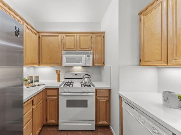 1083 Esparanza Way, San Jose CA 95138