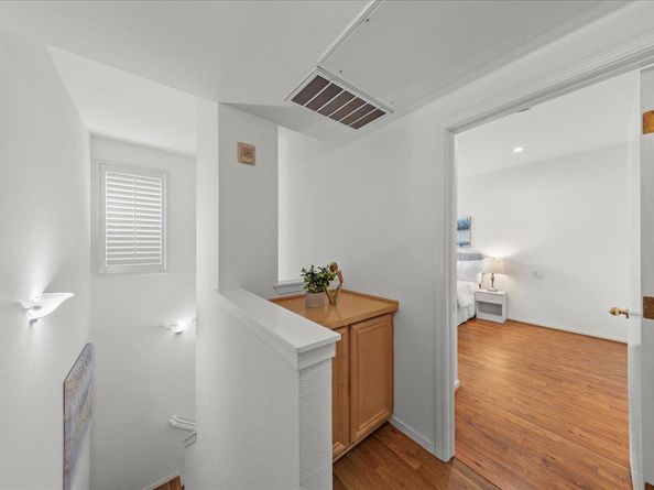 1083 Esparanza Way, San Jose CA 95138