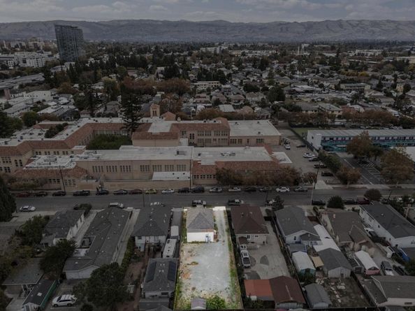 735 Locust Street, San Jose CA 95110