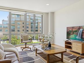 255 Berry Street 320, San Francisco CA 94158