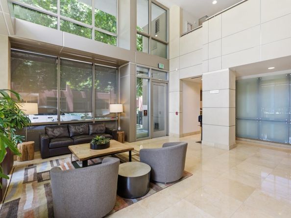 255 Berry Street 320, San Francisco CA 94158
