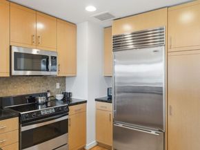 255 Berry Street 320, San Francisco CA 94158