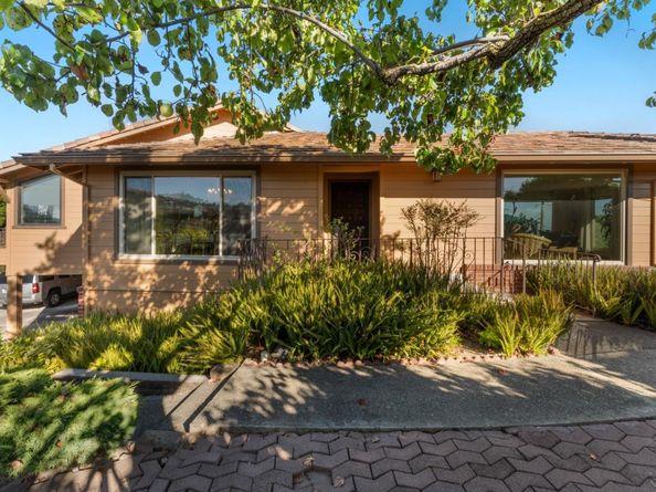 11081 Enchanto Vista Drive, San Jose CA 95127