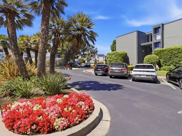 425 Anchor Road 209, San Mateo CA 94404