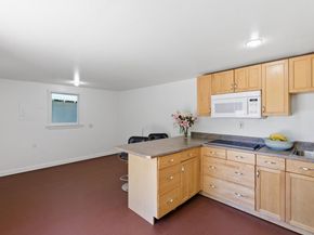 7516 Shady Hollow Drive, Newark CA 94560