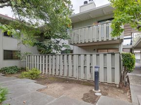1070 Mercedes Avenue 12, Los Altos CA 94022