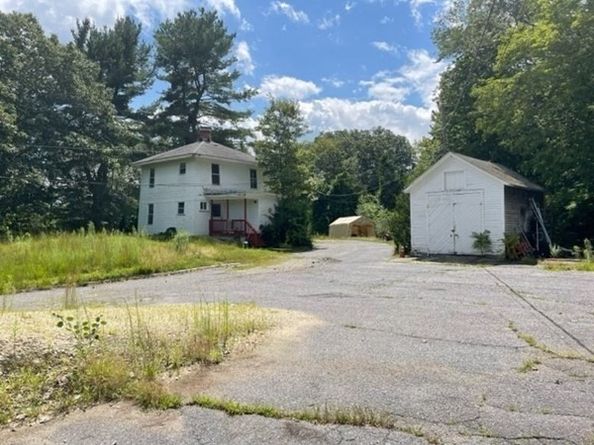 15 Windle Ave, Grafton MA 01536