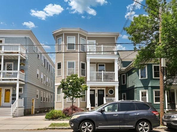 27-29 Cameron Ave B, Cambridge MA 02139