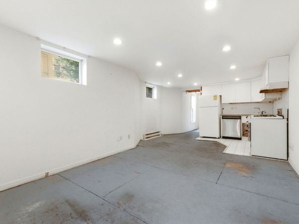 29-31 Washburn Ave 1B, Cambridge MA 01240