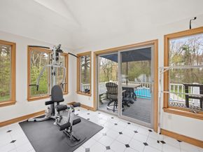 5 Powers Rd, Andover MA 01810