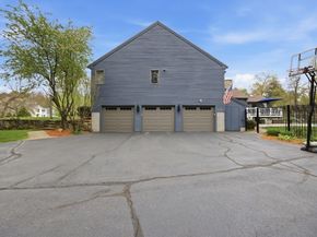 5 Powers Rd, Andover MA 01810