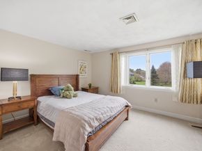 5 Powers Rd, Andover MA 01810
