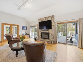5 Powers Rd, Andover MA 01810
