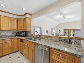 5 Powers Rd, Andover MA 01810