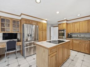 5 Powers Rd, Andover MA 01810