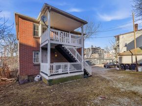 98 Cross St, Southbridge MA 01550