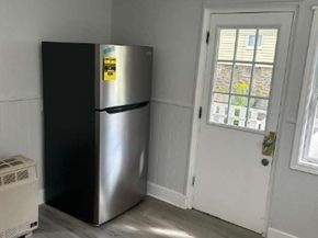 98 Cross St, Southbridge MA 01550