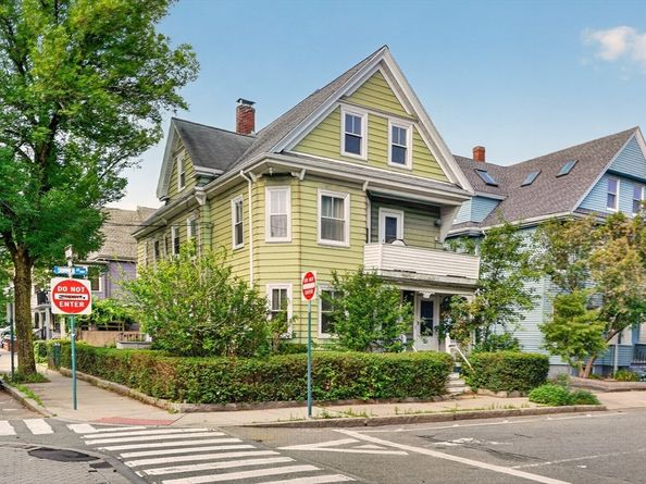 326 Summer St, Somerville MA 02144