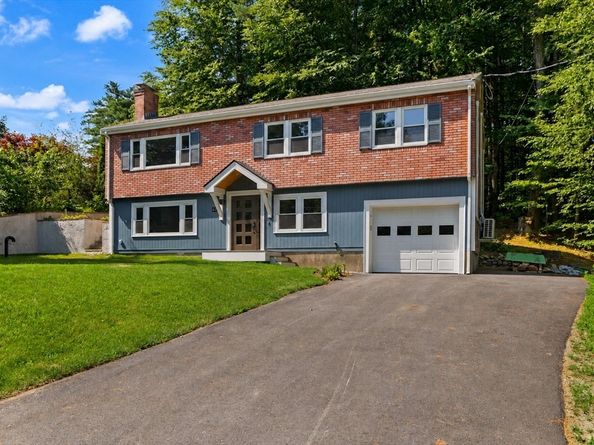 62 Edgewood Rd, Concord MA 01742