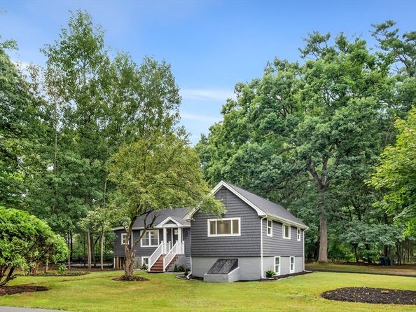 1 Albion Rd, Billerica MA 01821