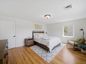 18 Travis Dr, Newton MA 02467
