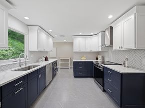 18 Travis Dr, Newton MA 02467