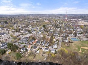 30 Keefe Ave 30, Newton MA 02464