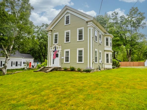 20 Worcester St, Grafton MA 01519