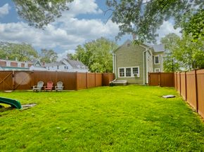 20 Worcester St, Grafton MA 01519
