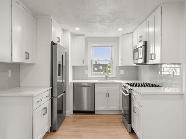 85 School Street 3, Boston MA 02129