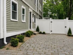 85 School Street 3, Boston MA 02129
