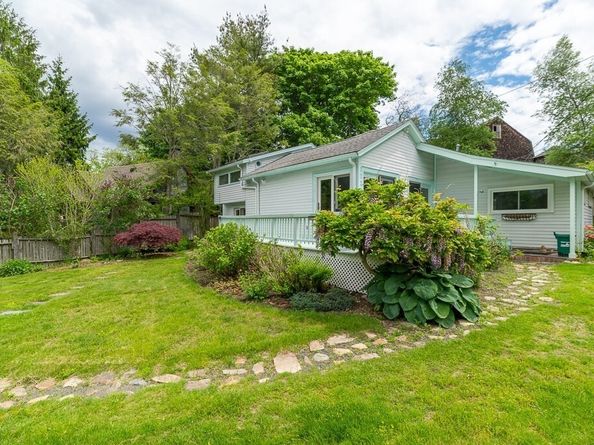 7 Lighthouse Way, Gloucester MA 01930