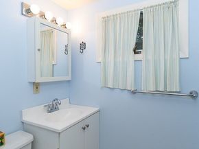 7 Lighthouse Way, Gloucester MA 01930