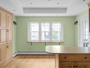 20 Riverview Ave, Waltham MA 02453