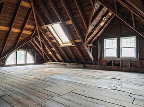 20 Riverview Ave, Waltham MA 02453