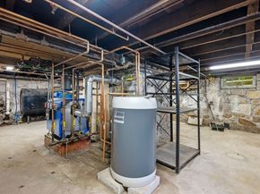 239 Granite St, Rockport MA 01966
