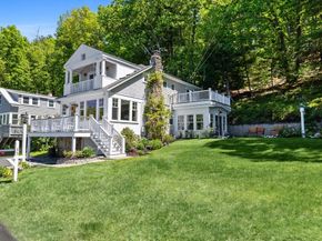 35 Keyes Rd, Westford MA 01886